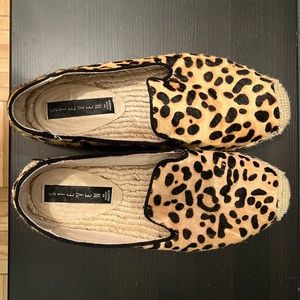 Steve Madden size 9.5 beautiful flats